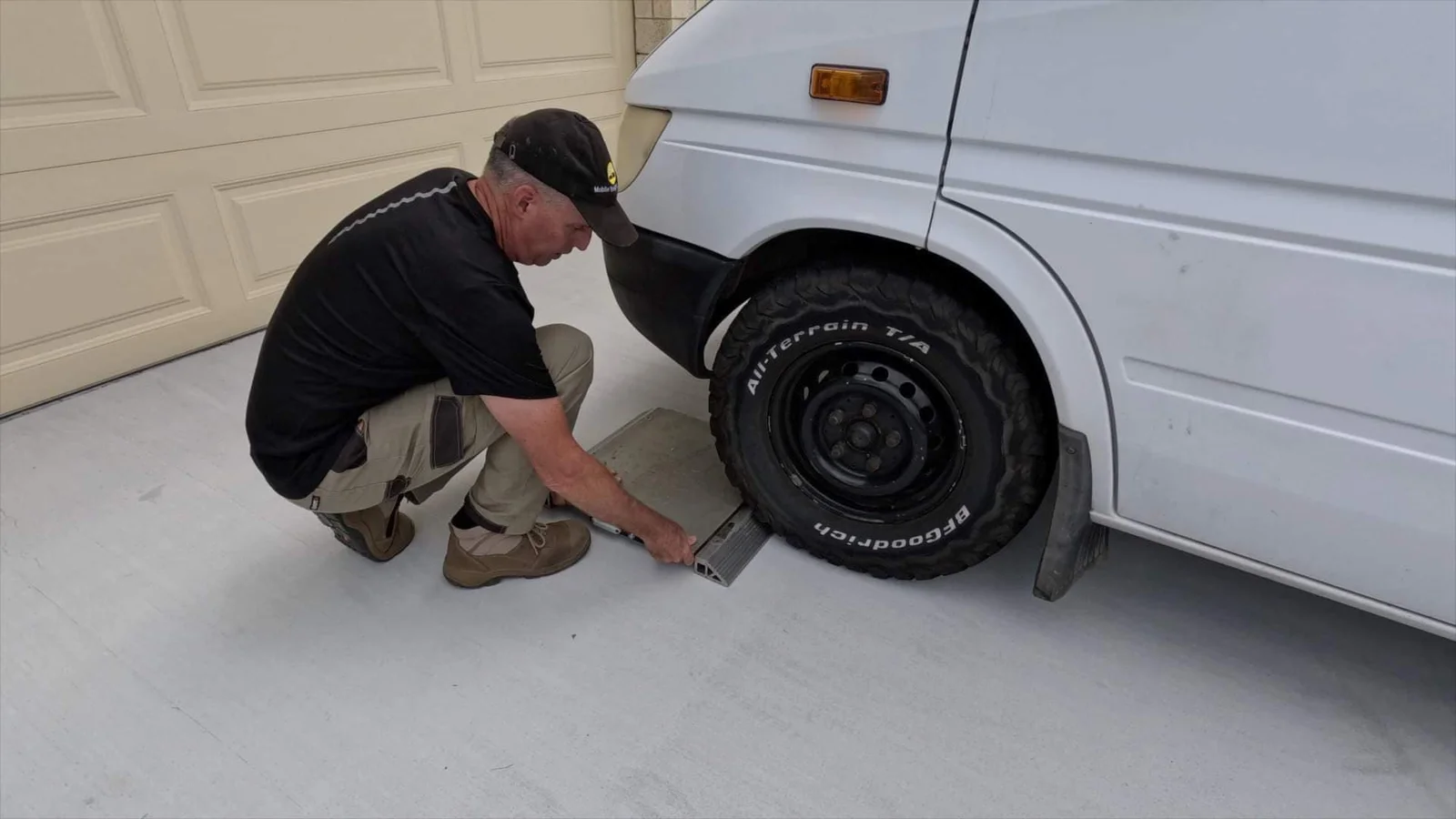 Mobile Caravan Weighing, Mobile Weighing, Caravan Weighing, Caravan Weight Check, Mobile Weighbridge, Mobile Weight Check